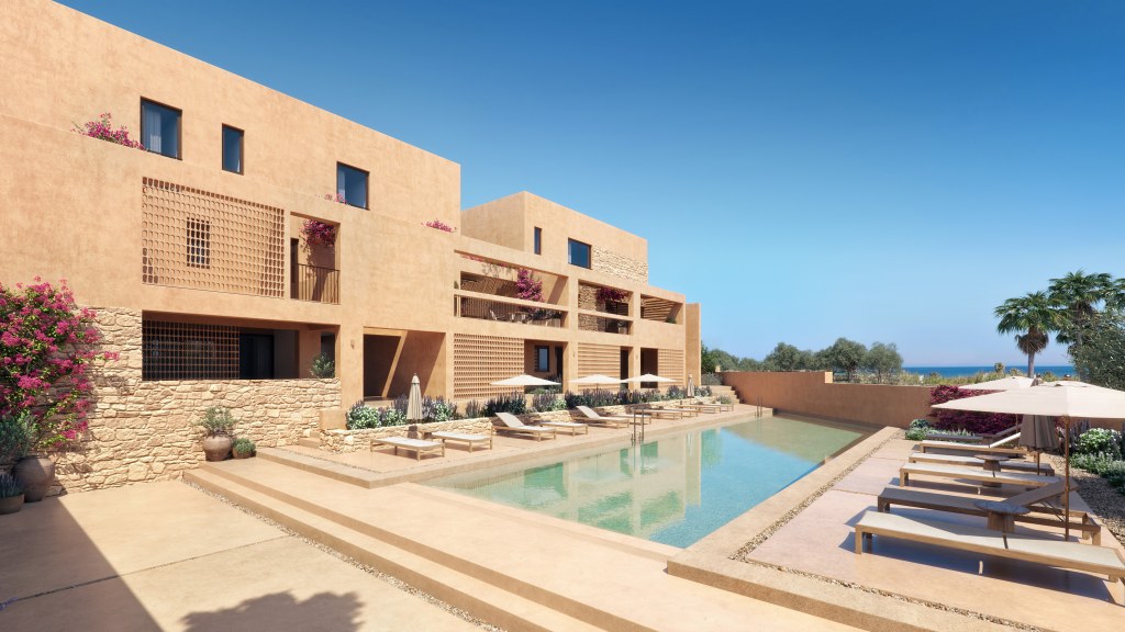 Exterior 4
