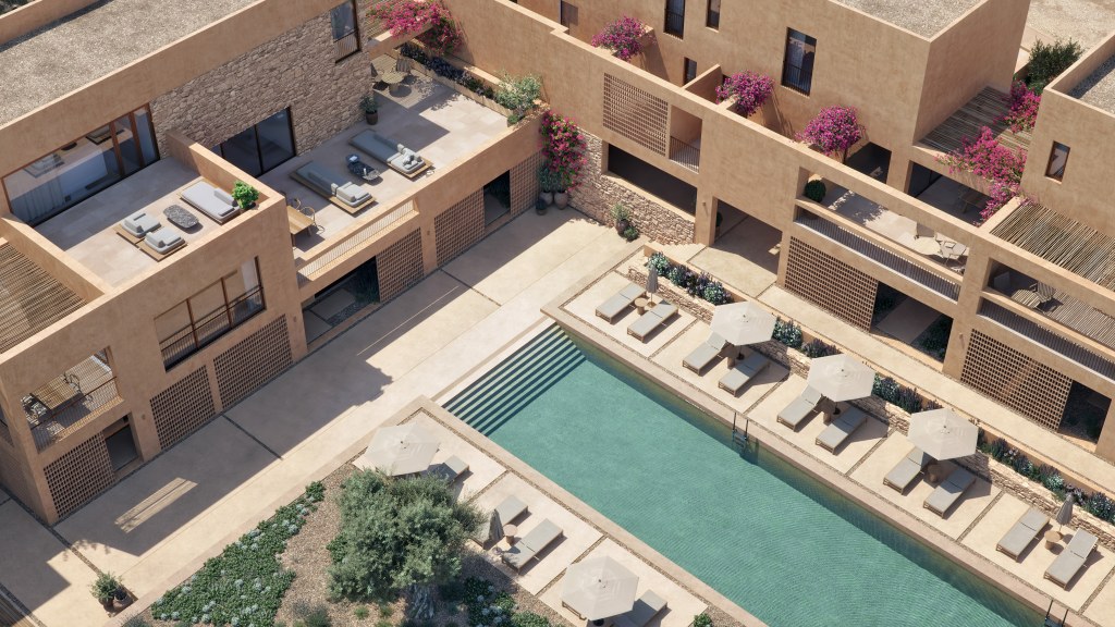 Exterior 8